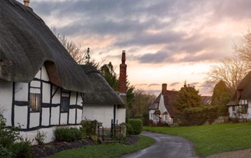 is Lingley Green thatch roofing popular